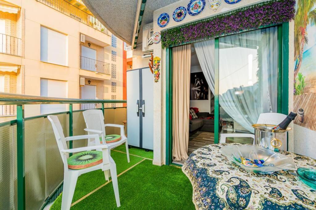 La Perla De Torrevieja Apartment Exterior foto